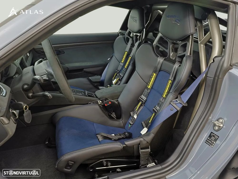 Porsche 718 Cayman GT4 RS - 26