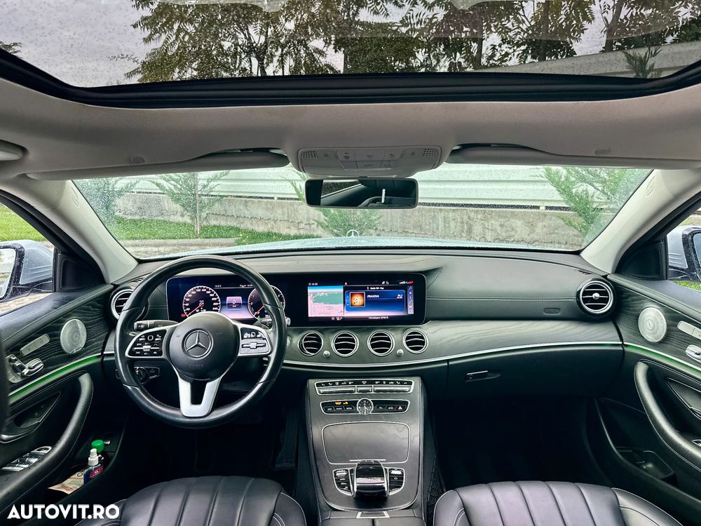 Mercedes-Benz E - 15