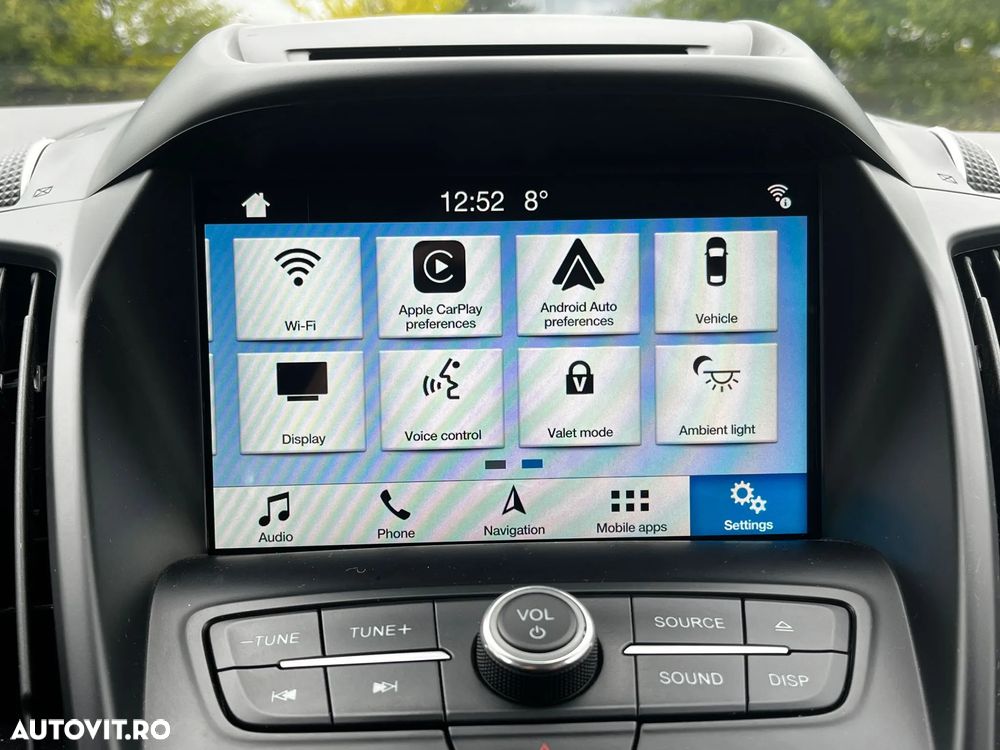 Ford Kuga - 22