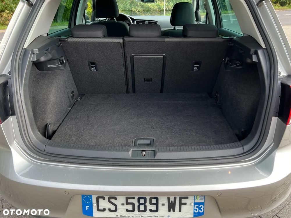 Volkswagen Golf - 14