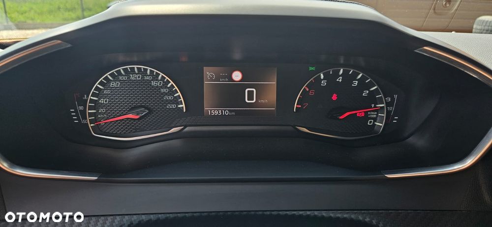Peugeot 2008 1.2 Pure Tech GPF Allure S&S - 30