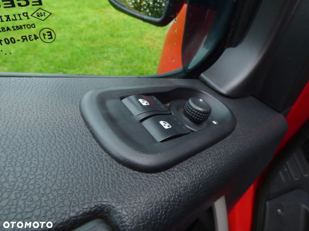 Renault Master - 11