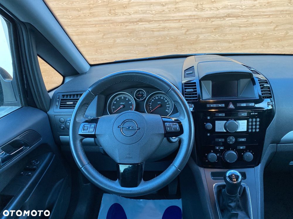 Opel Zafira 1.8 Design Edition - 30