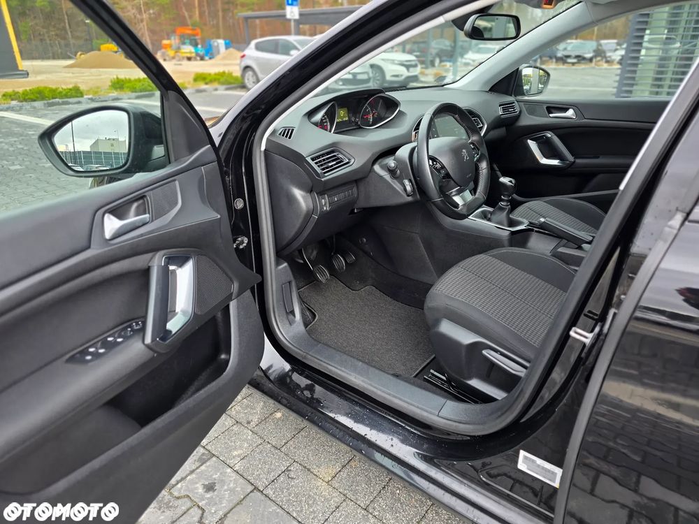 Peugeot 308 - 22