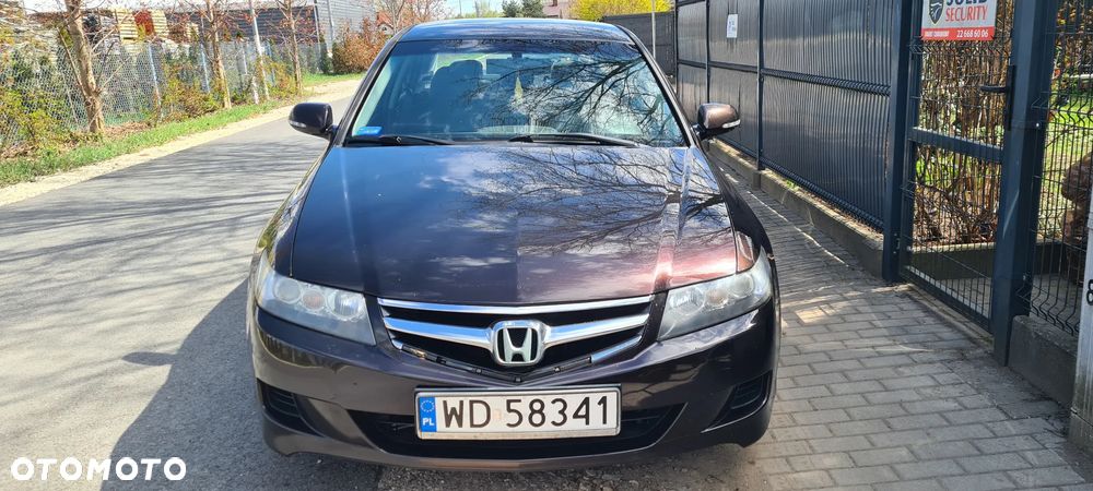 Honda Accord 2.0 Comfort - 4