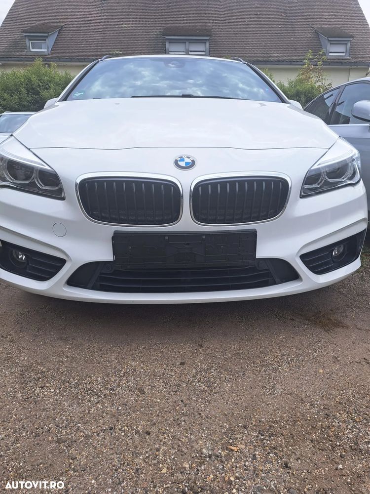 BMW Seria 2 218i Sport Line - 1