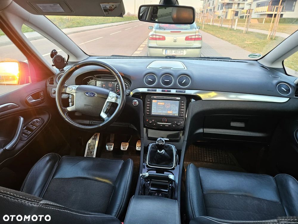 Ford S-Max 2.2 TDCi DPF Titanium - 15