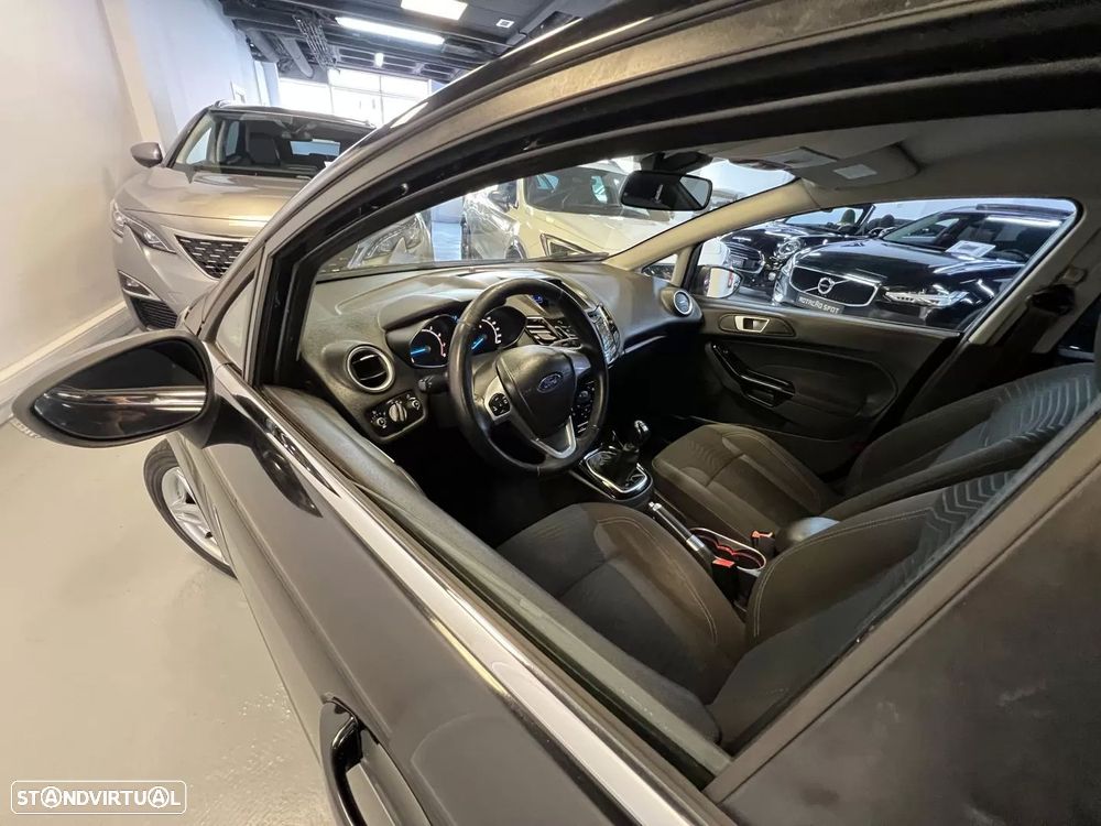 Ford Fiesta 1.0 EcoBoost Connected - 17
