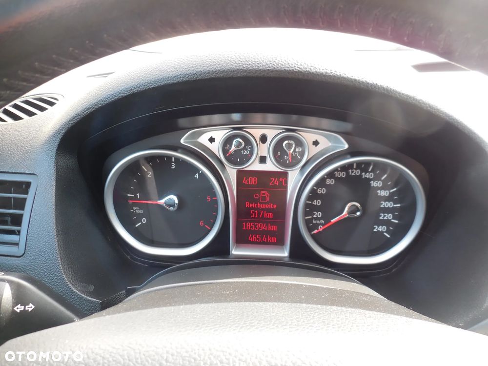 Ford Kuga - 21