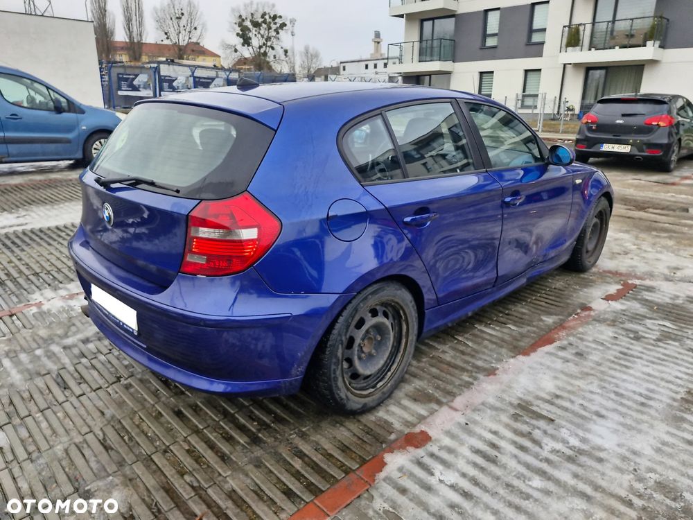 BMW Seria 1 118d - 6