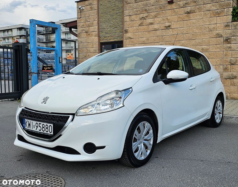 Peugeot 208 82 VTI Allure - 3