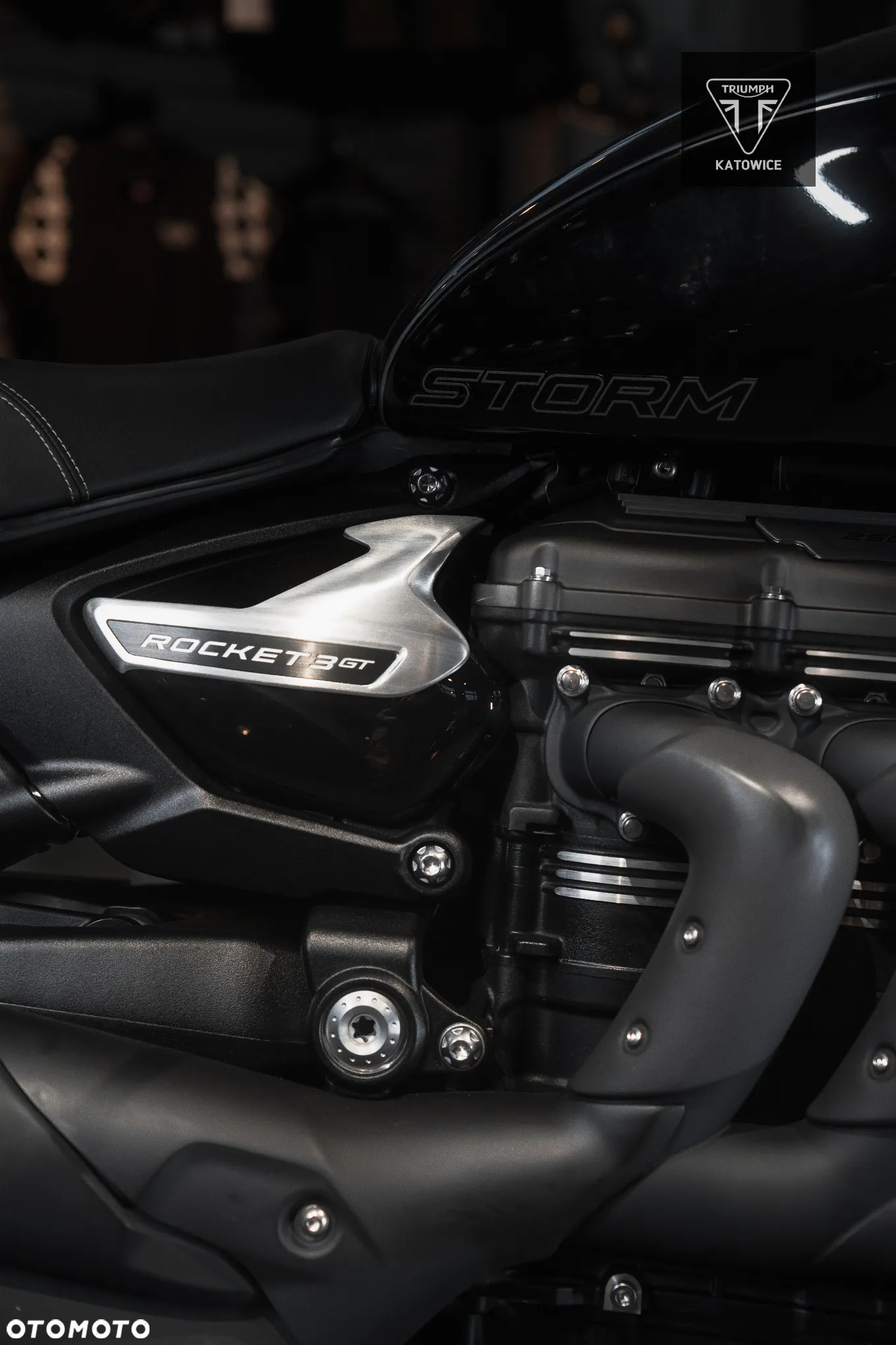 Triumph Rocket - 8