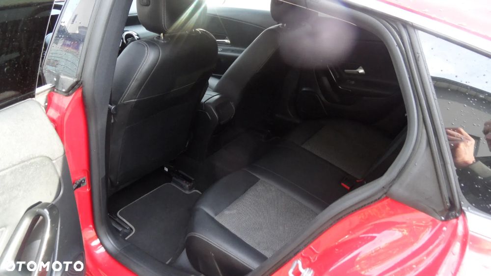 Mercedes-Benz CLA 180 d 7G-DCT Edition 1 - 8