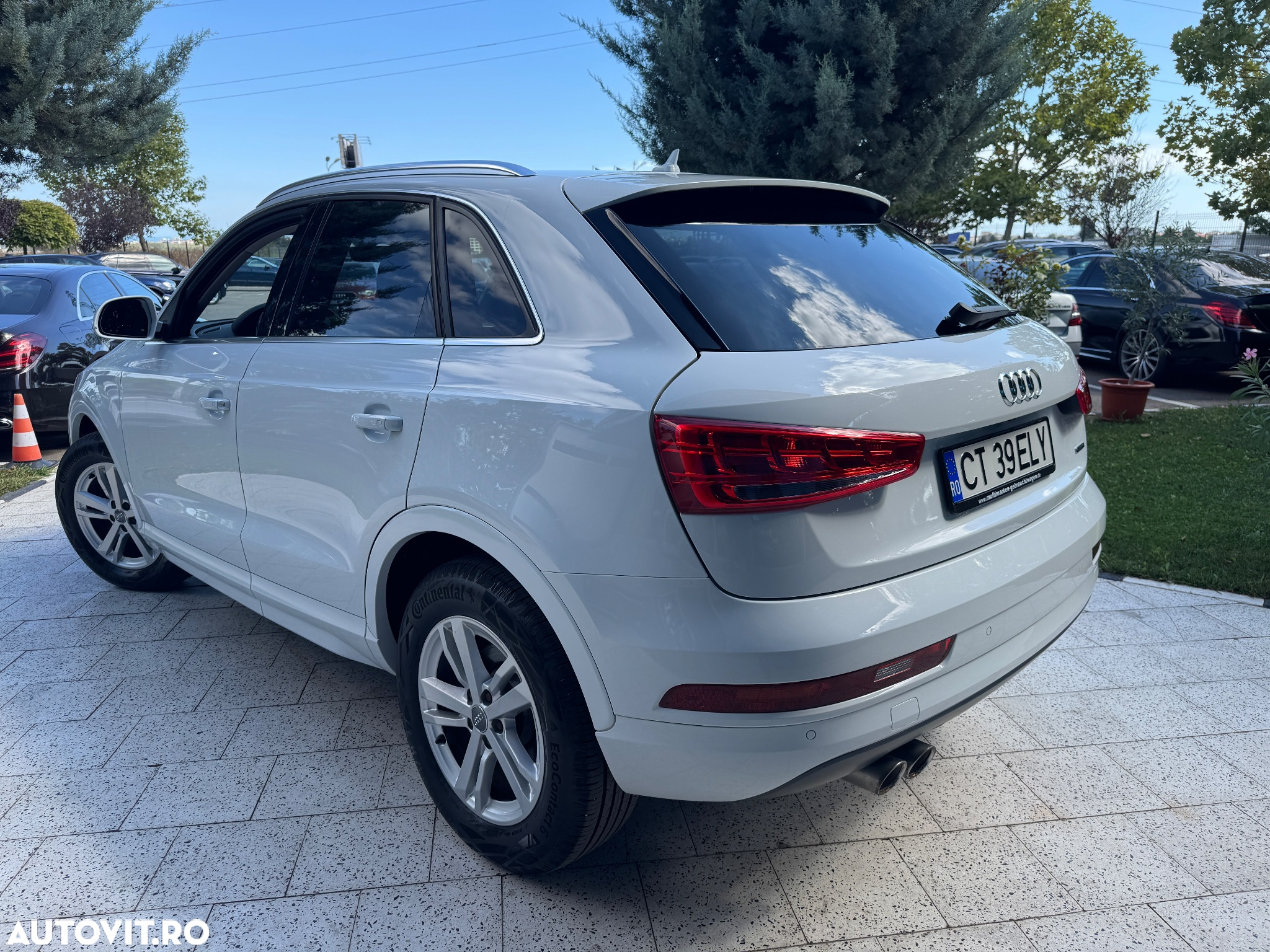 Audi Q3 2.0 TDI Quattro S tronic design - 4