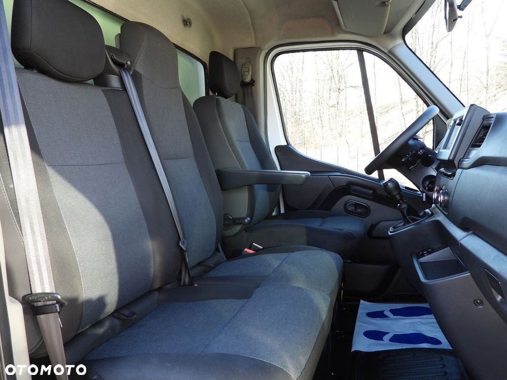 Renault MASTER KONTENER WINDA 8 PALET TEMPOMAT LEDY KLIMATYZACJA  145KM - 39