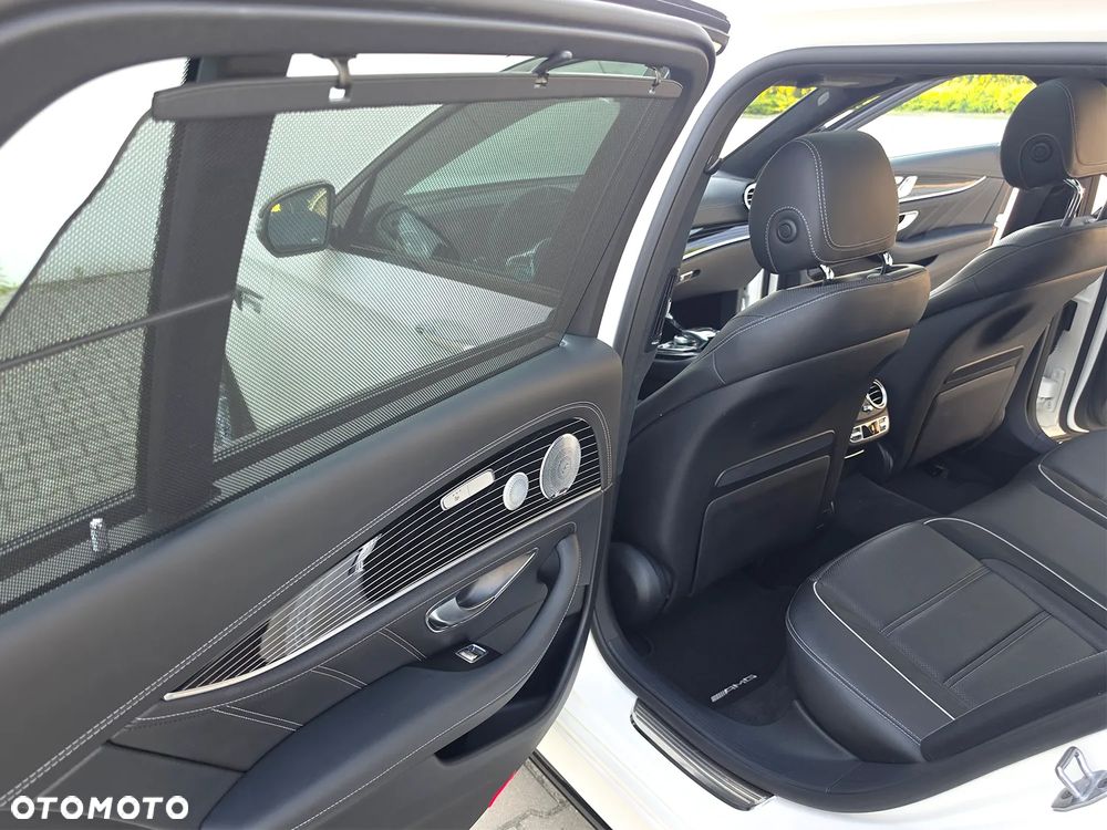 Mercedes-Benz Klasa E AMG 63 S 4-Matic+ - 18