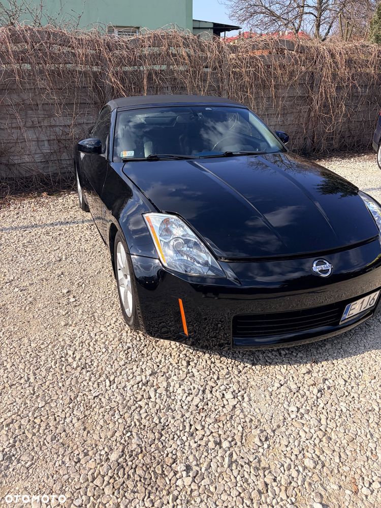 Nissan 350 Z - 2