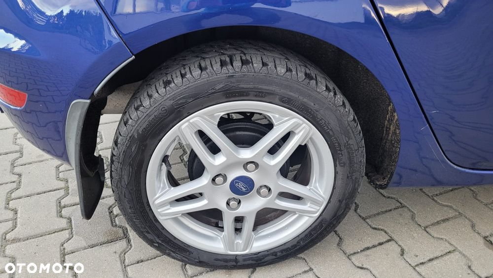 Ford Fiesta - 40