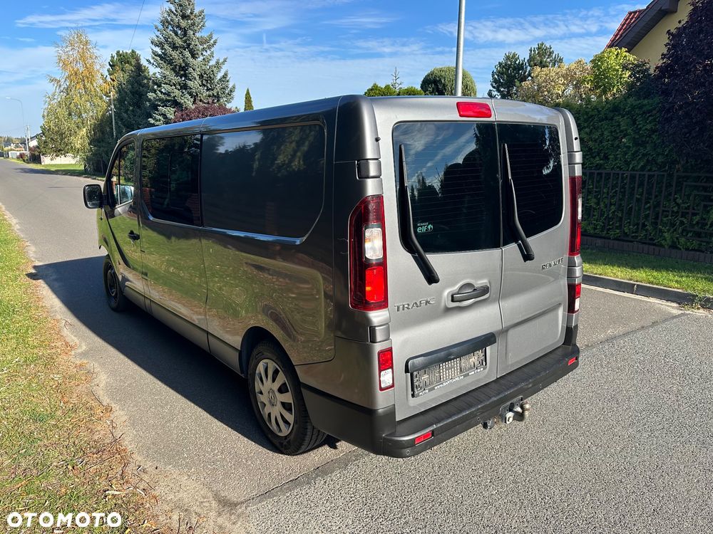 Renault Trafic 2017 photo 5