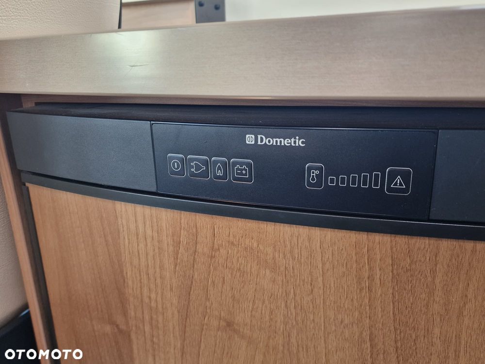 KNAUS Integra R18 - 32