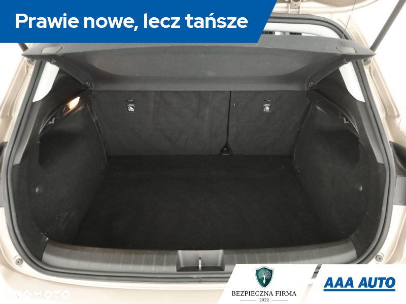Fiat Tipo - 12