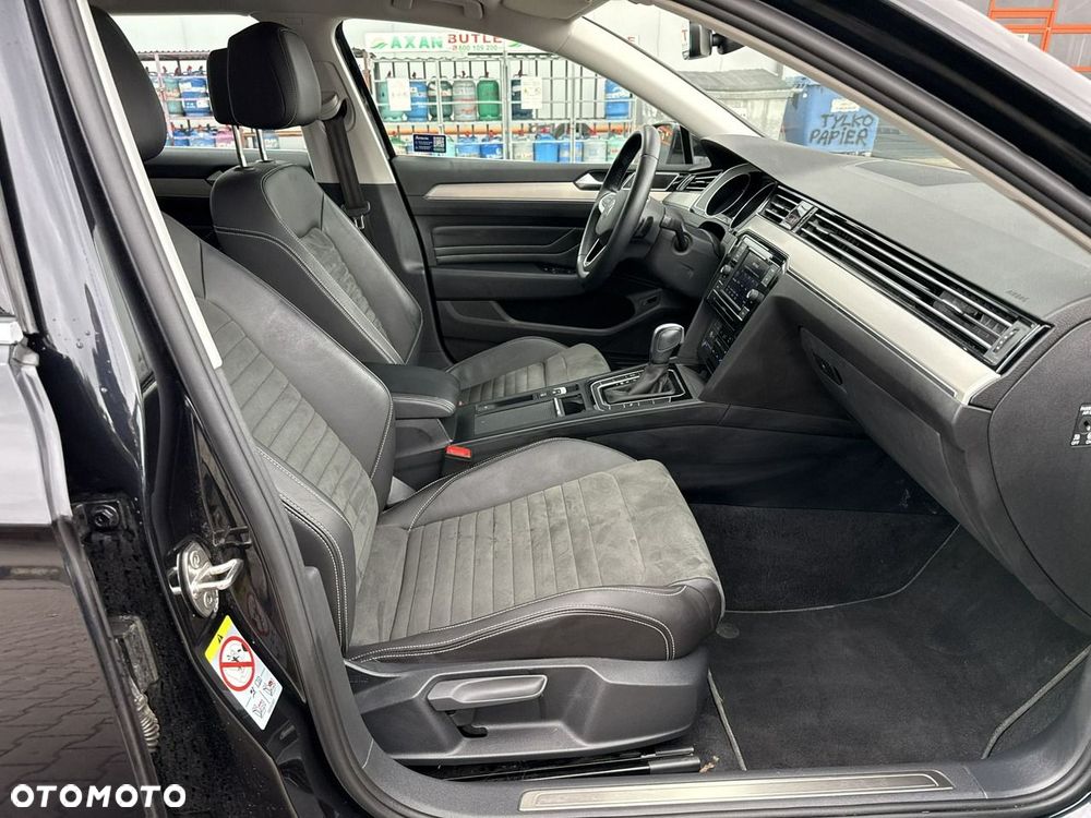 Volkswagen Passat 2.0 TSI Elegance DSG - 21