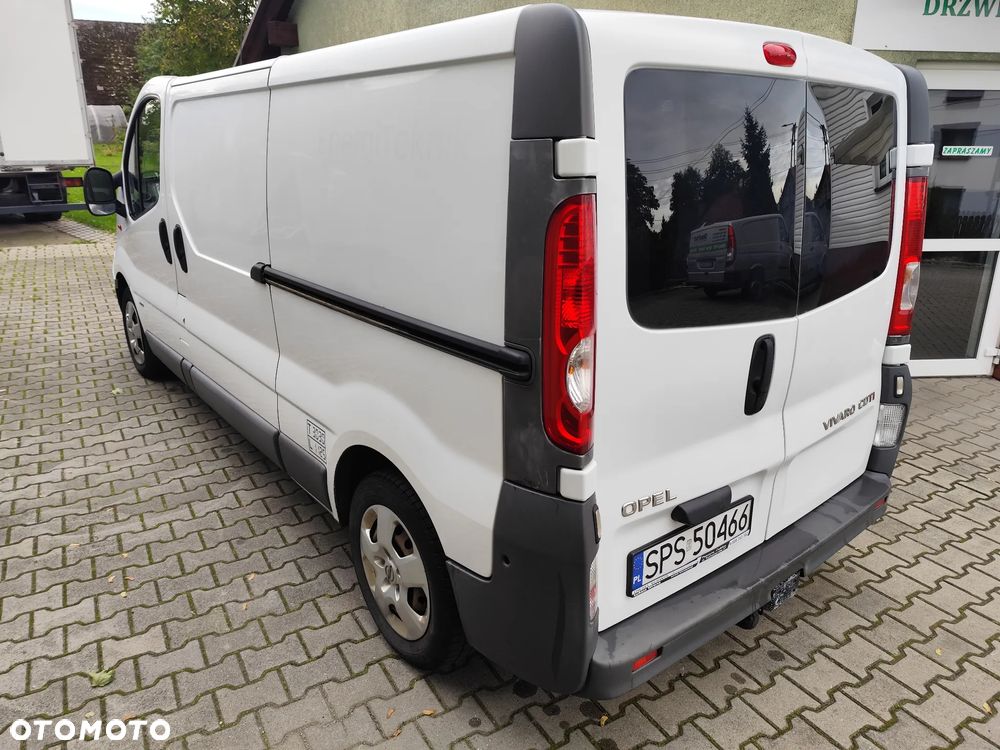 Opel VIVARO - 24
