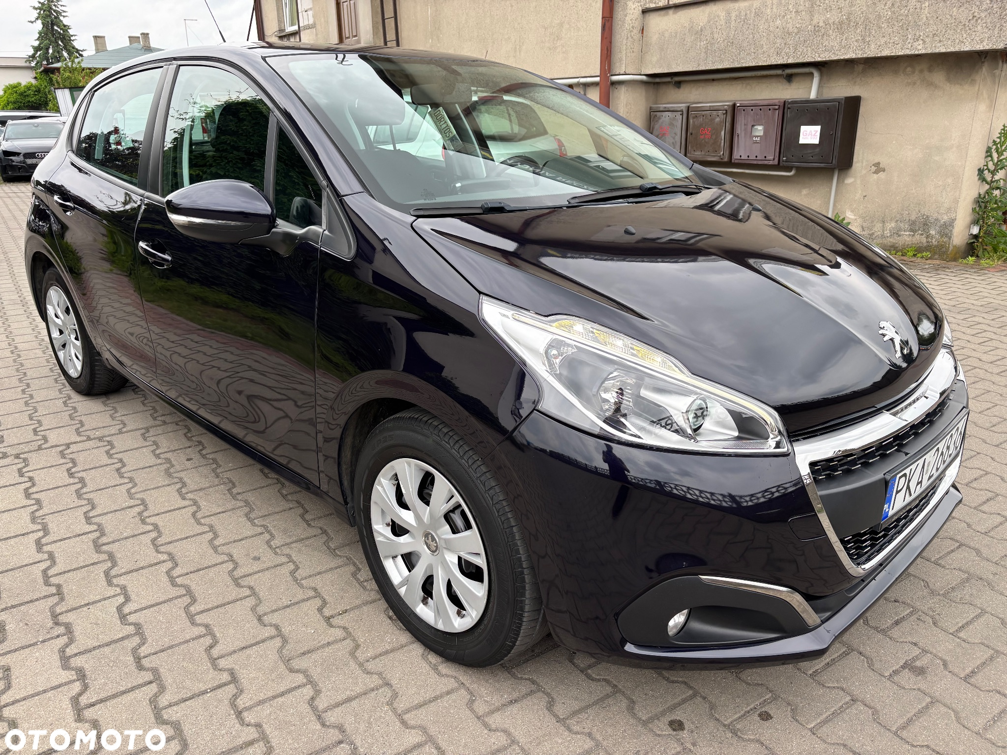 Peugeot 208 1.6 BlueHDi Active - 3