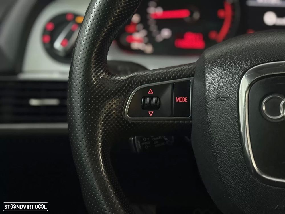 Audi A6 Avant 2.0 TDi S-line - 34