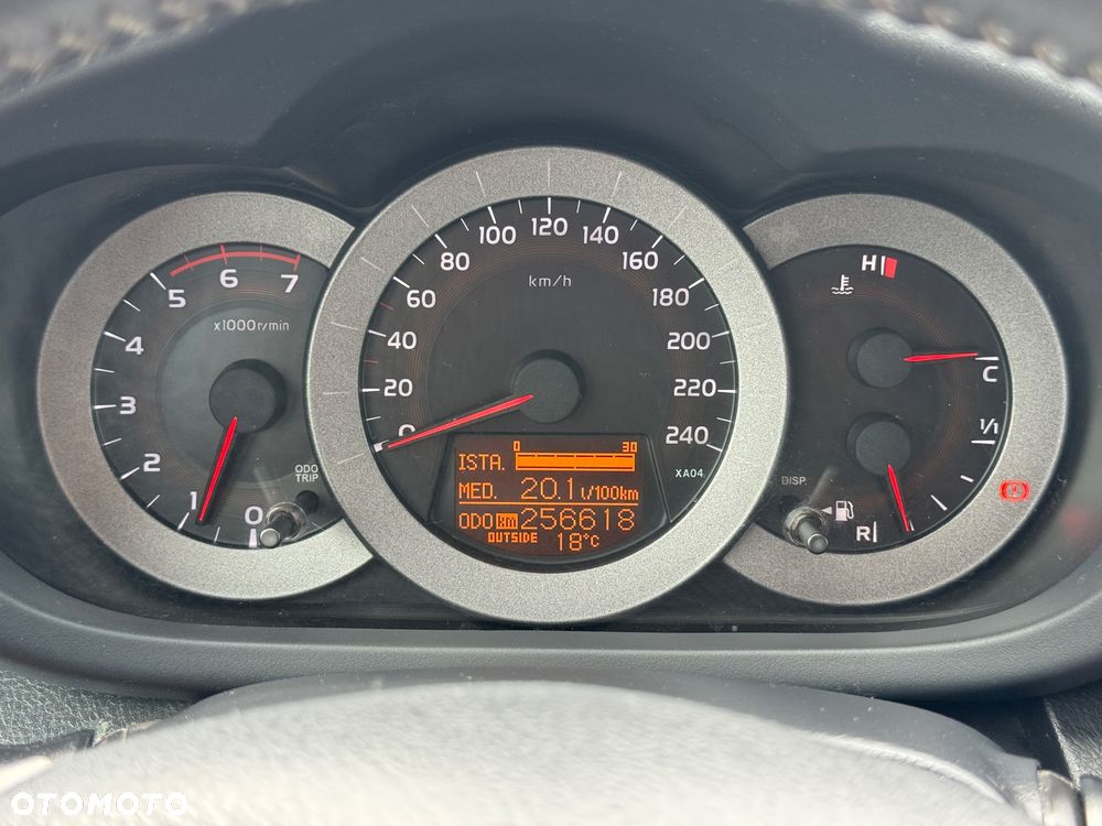 Toyota RAV4 2.2 D-CAT 4x4 Executive - 37