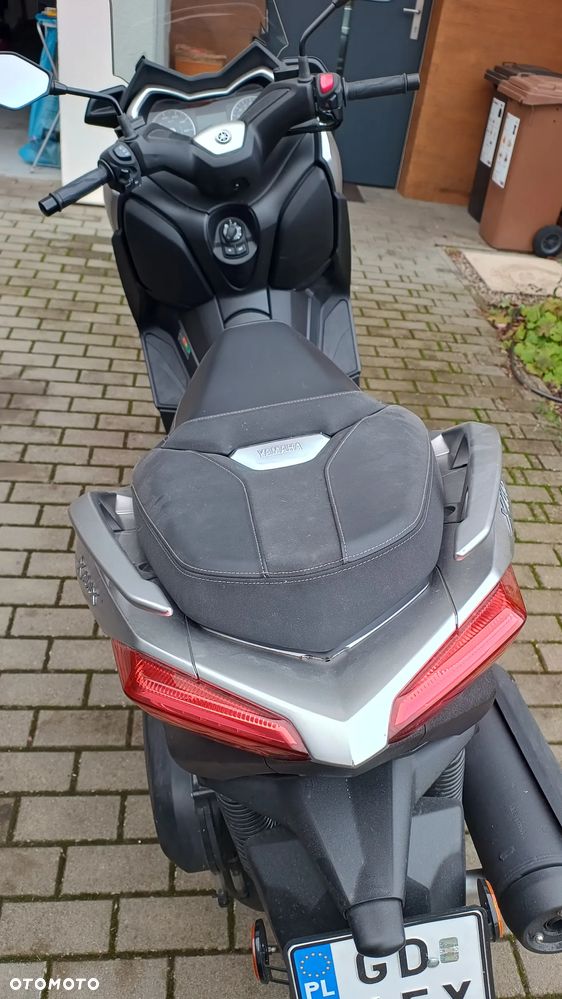 Yamaha X-max - 8