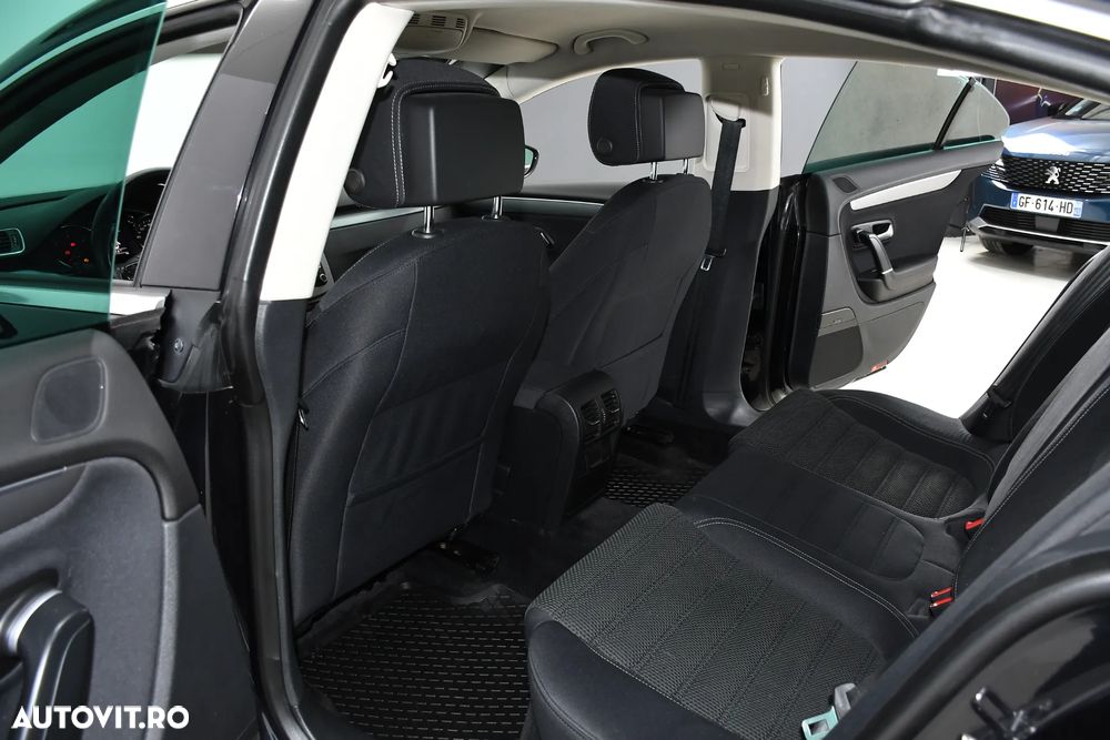Volkswagen Passat CC 2.0 TDI BlueMotion Technology DSG - 5