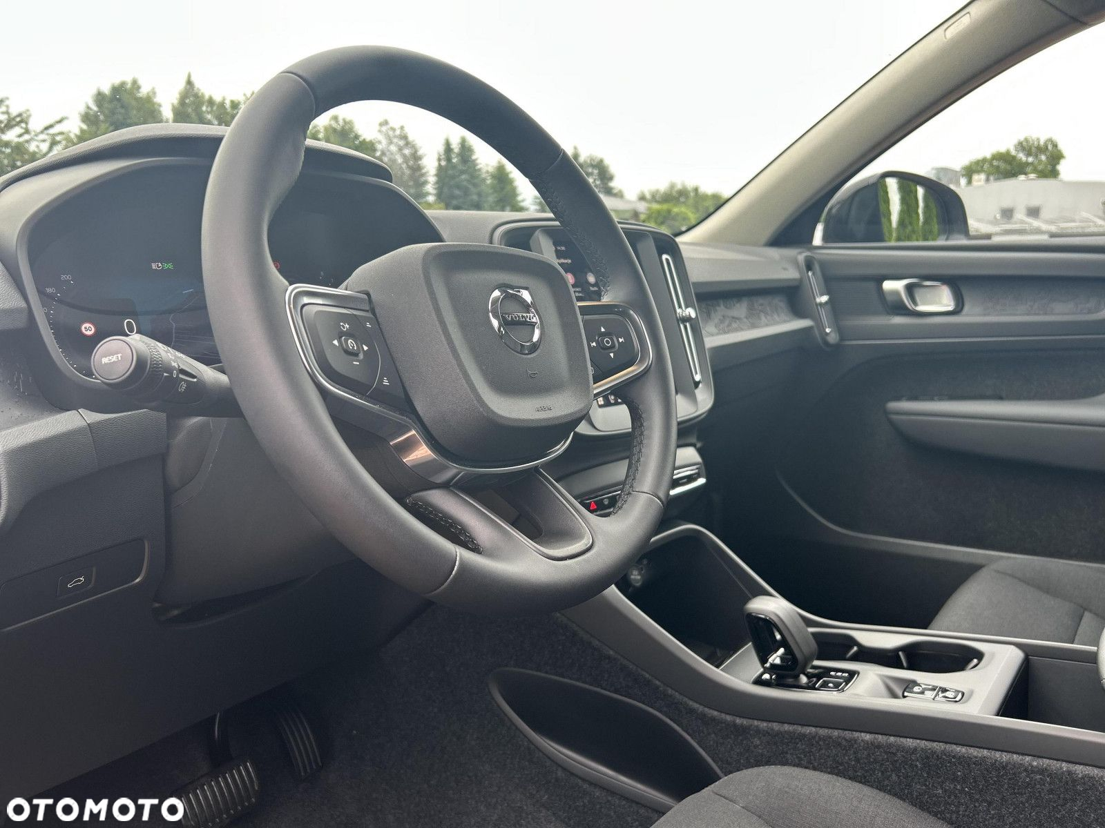 Volvo XC 40 - 9