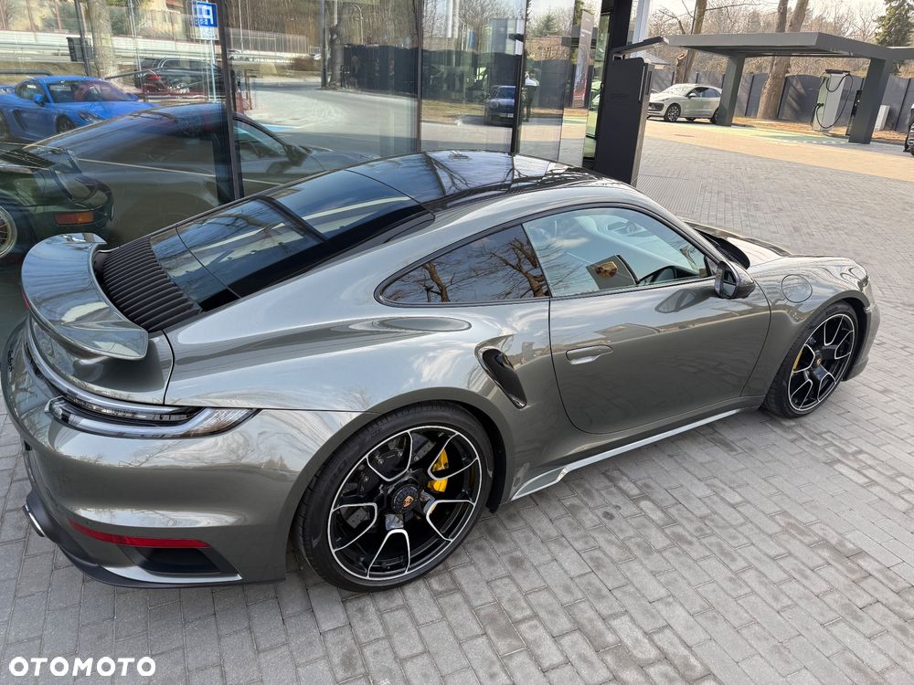Porsche 911 Turbo S - 5