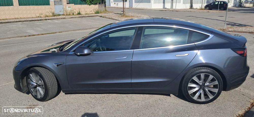 Tesla Model 3 Standard Range Plus RWD - 3