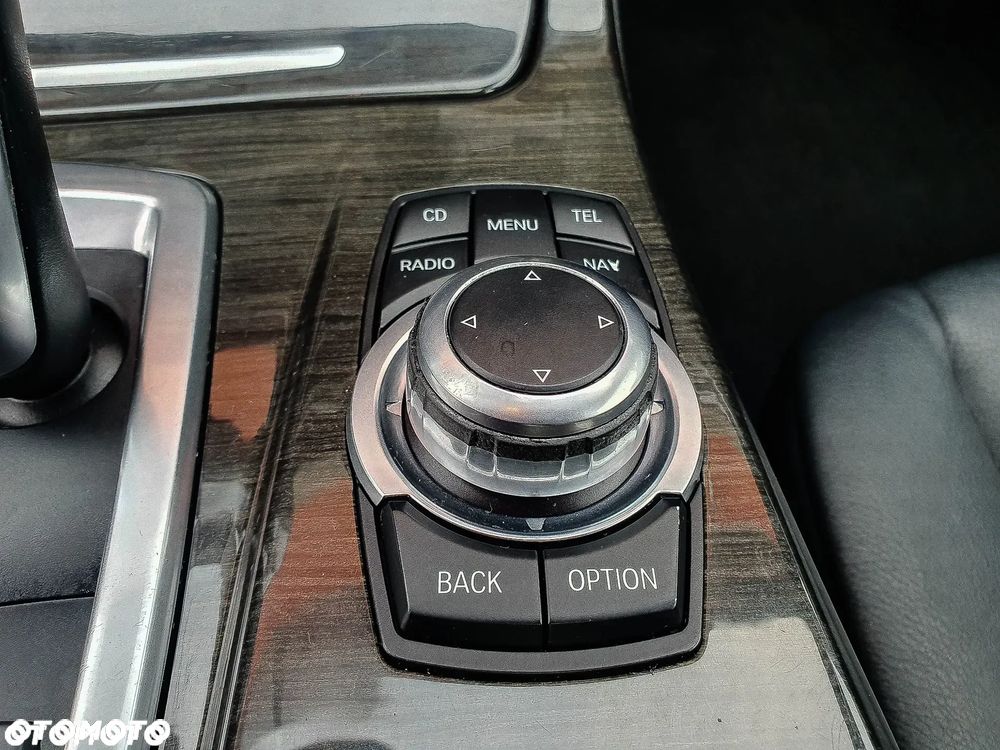 BMW Seria 5 - 33