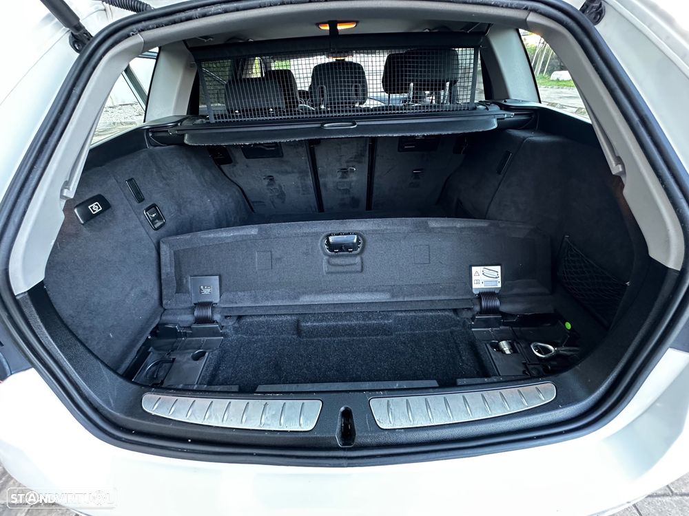 BMW 320 d Auto - 29