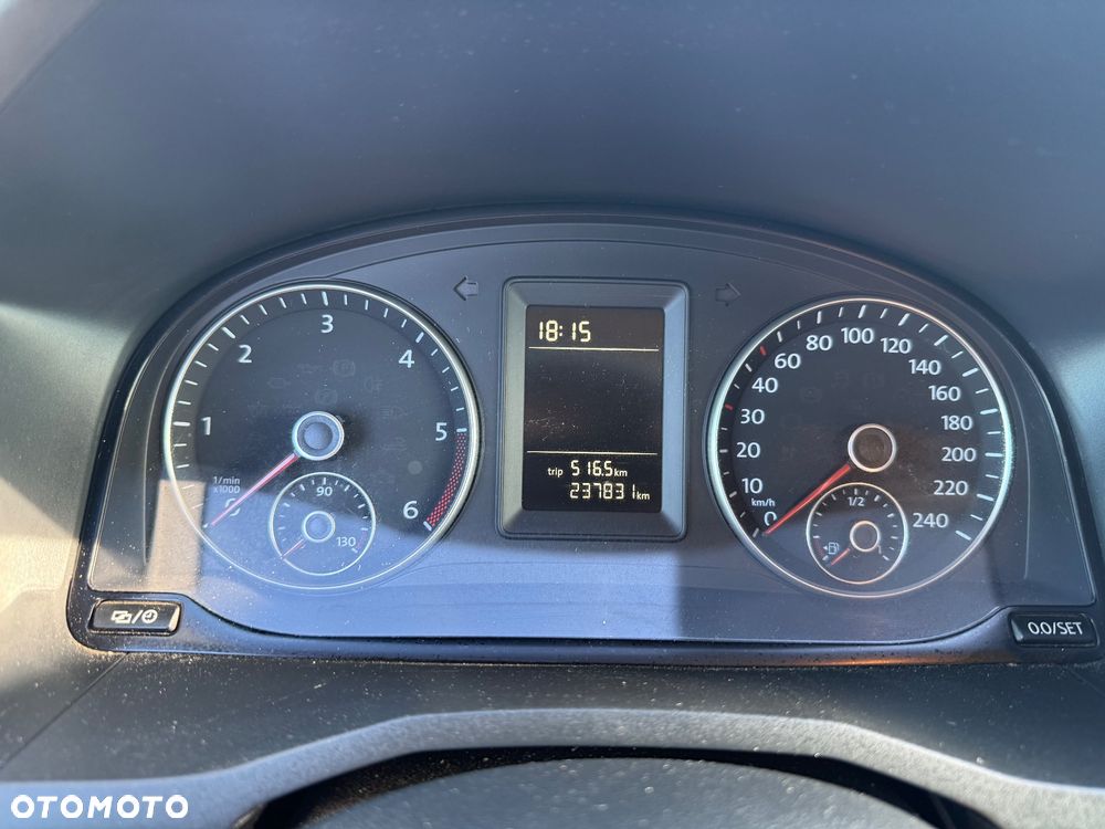 Volkswagen Caddy - 9