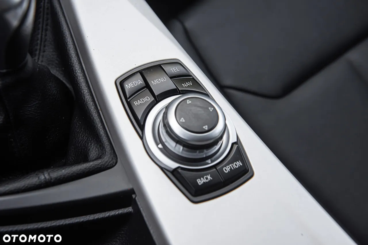 BMW Seria 3 316i Sport Line - 21