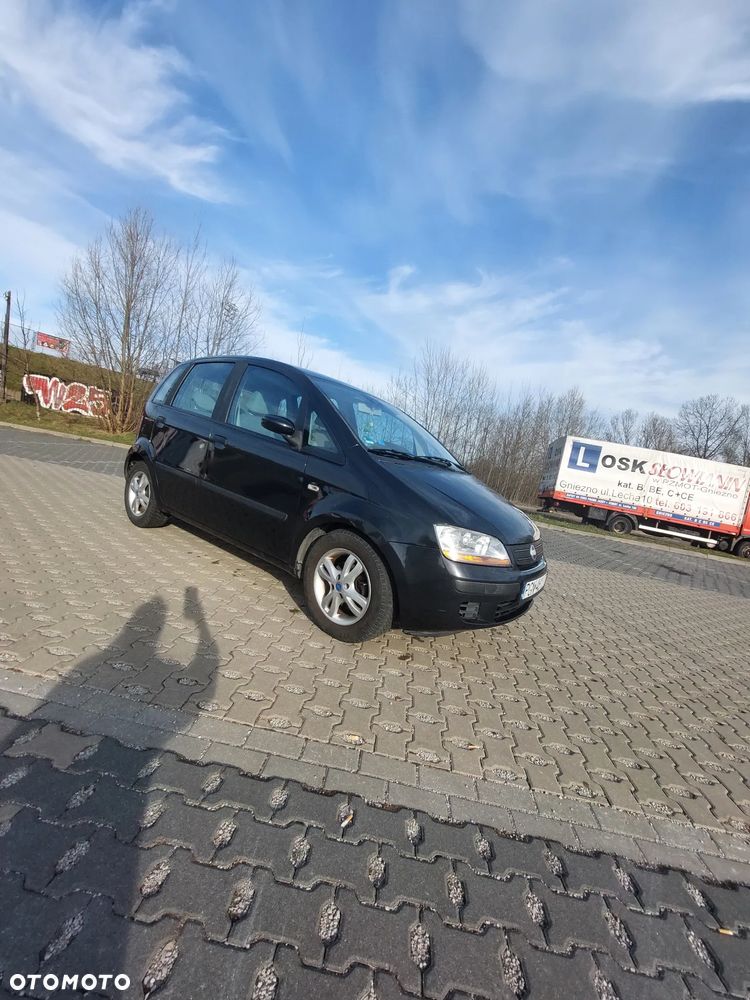 Fiat Idea - 1