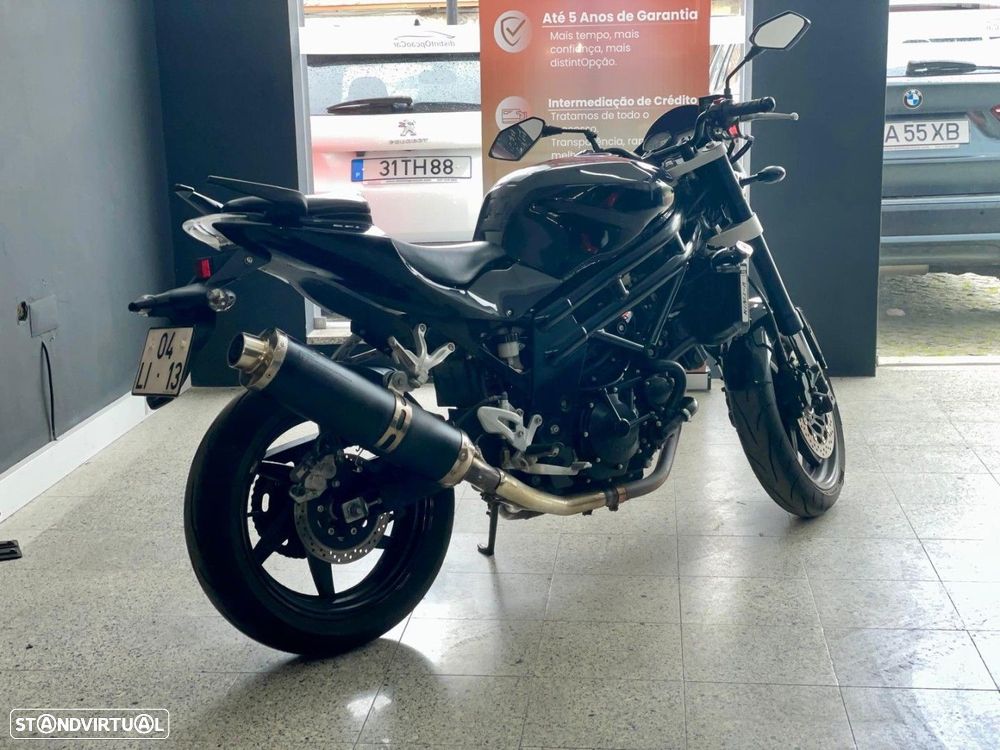 Hyosung GT 650 EFI V-TWIN - 12