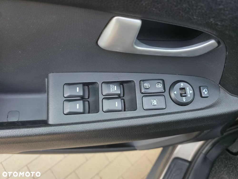 Kia Sportage 1.6 GDI 2WD Attract - 22
