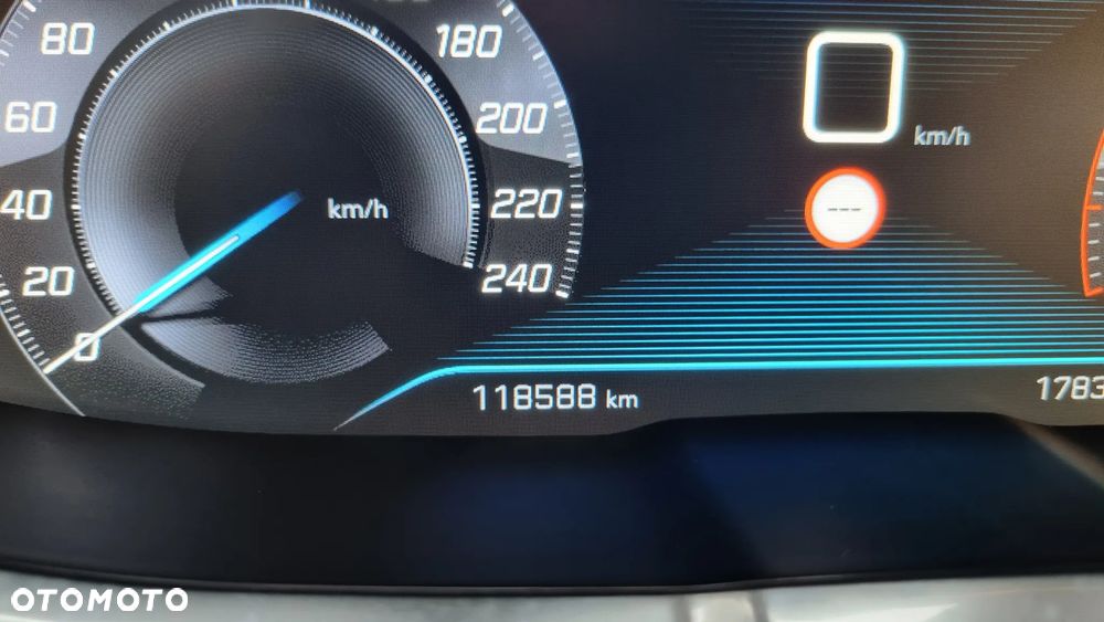 Peugeot 5008 - 18