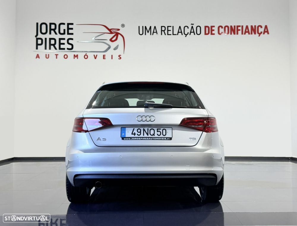 Audi A3 Sportback 1.6 TDI Advance - 14