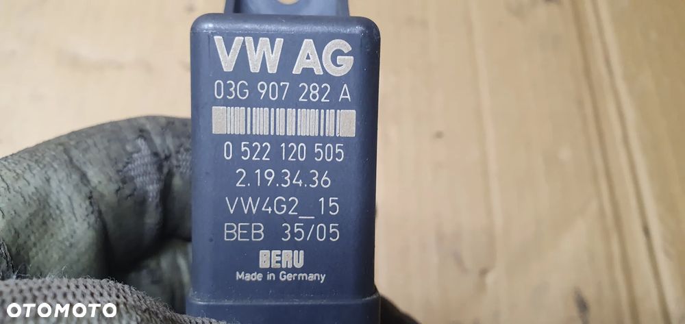 Przekaźnik świec żarowych VW Golf V Plus 1.9 TDI 03G907282A - 5