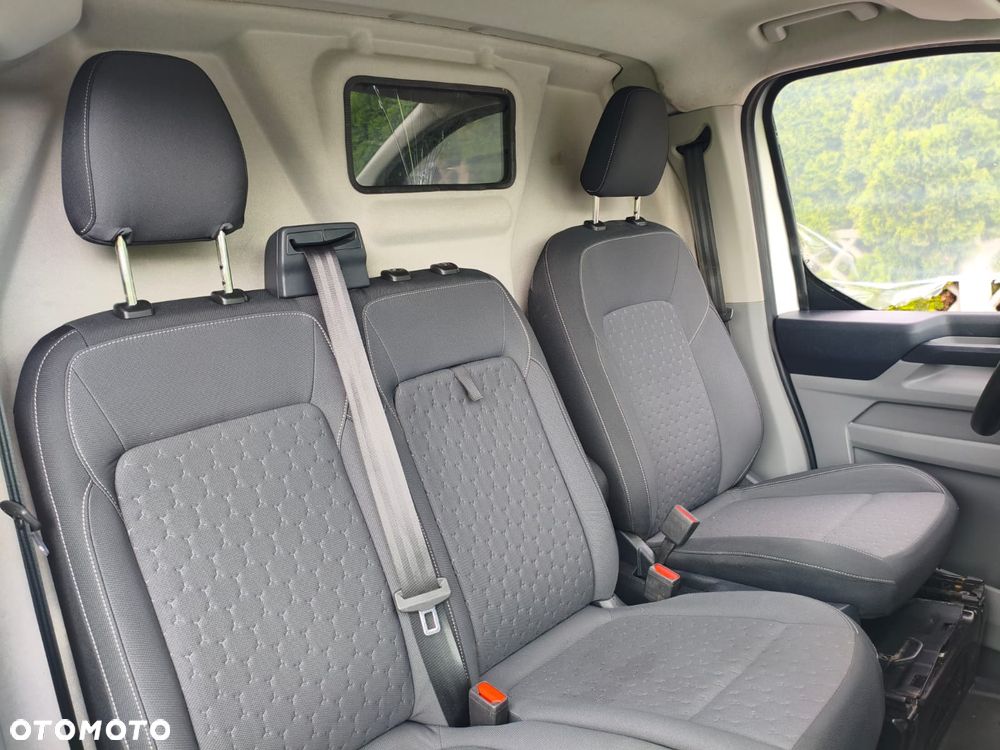 Ford Transit Custom - 27