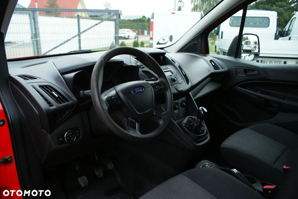 Ford Transit Conect - 9