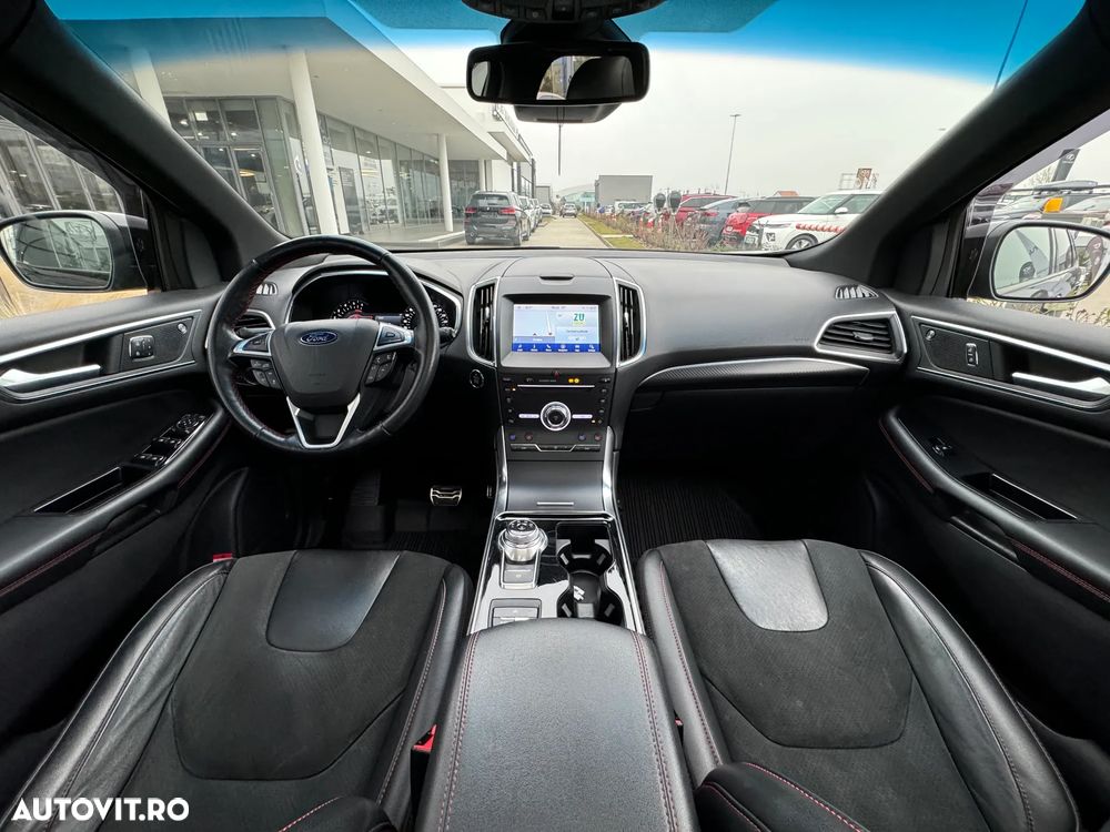 Ford Edge 2.0 Panther A8 AWD ST Line - 23