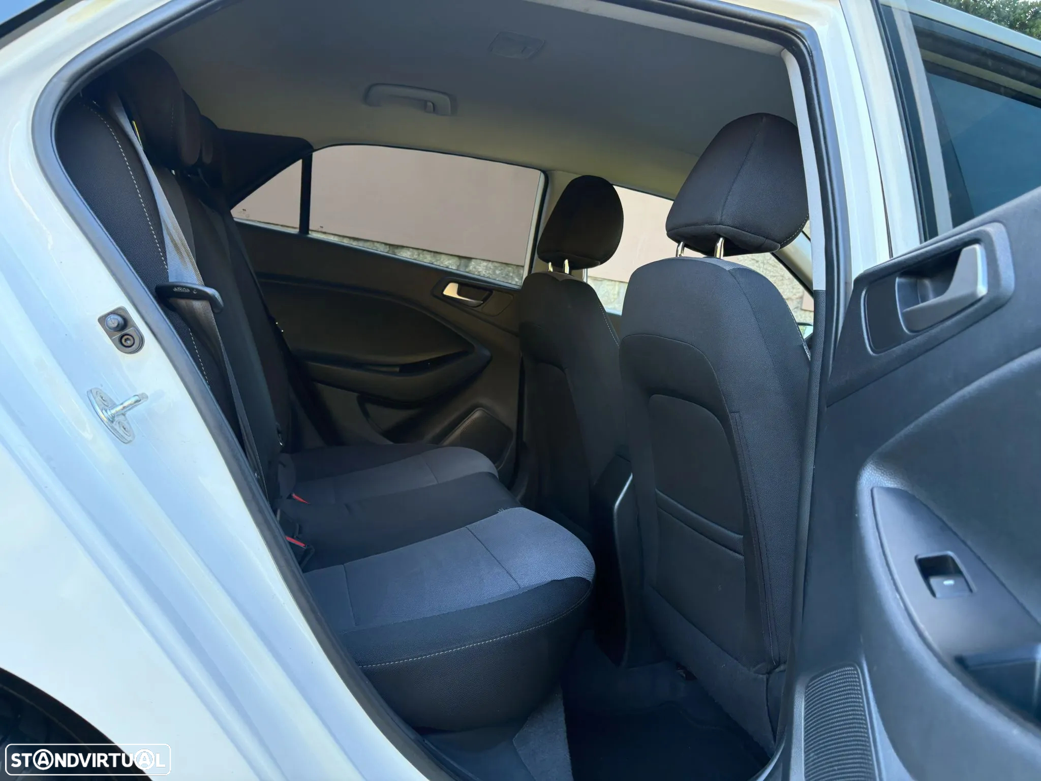 Hyundai i20 1.0 T-GDI Style Plus - 17