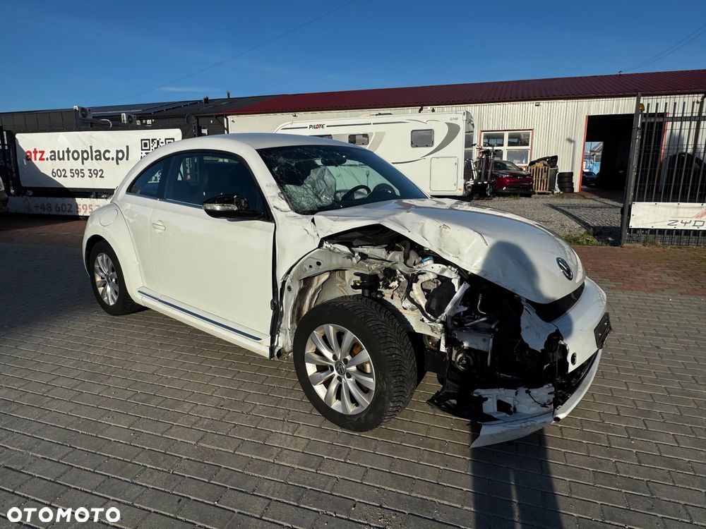 Volkswagen Beetle 1.4 TSI Blue Motion Technologie Exclusive Design - 2